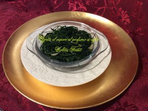 Agretti al vapore al profumo di aglio